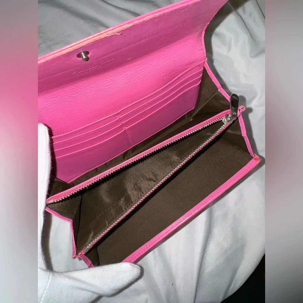 Christian Dior Ultimate Rendez-vous Patent Dior Trotter Fuchsia Authentic Wallet